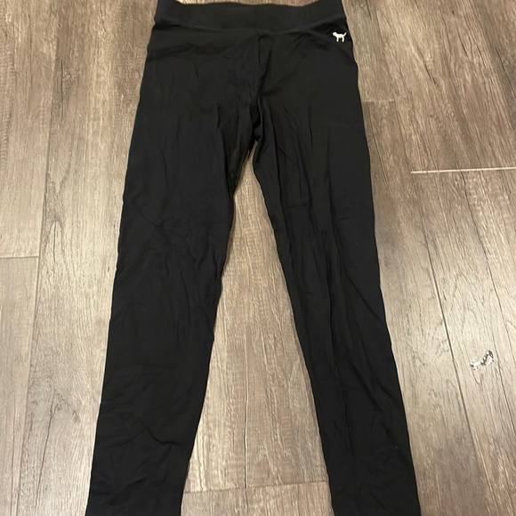New! Never worn before Victoria Secret PINK leggings! - Picture 1 of 2
